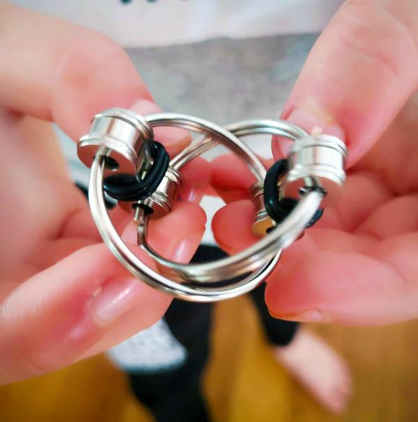 2ps Fidget Bike Chain Ring Finger Spinner Stress Relief ADHD Sensory AutismToyUK 
