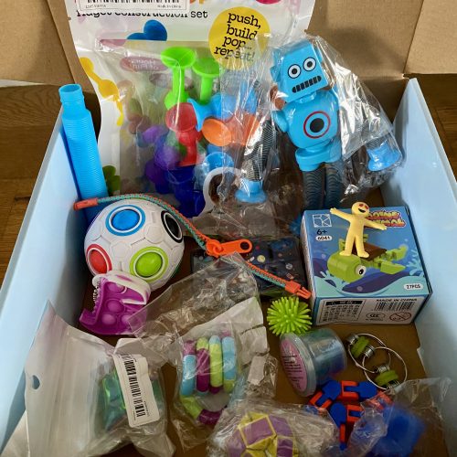 Sensory Fidget Toy Set / Box of 17 Pieces including spinning metal cube (normally £10 on its own).