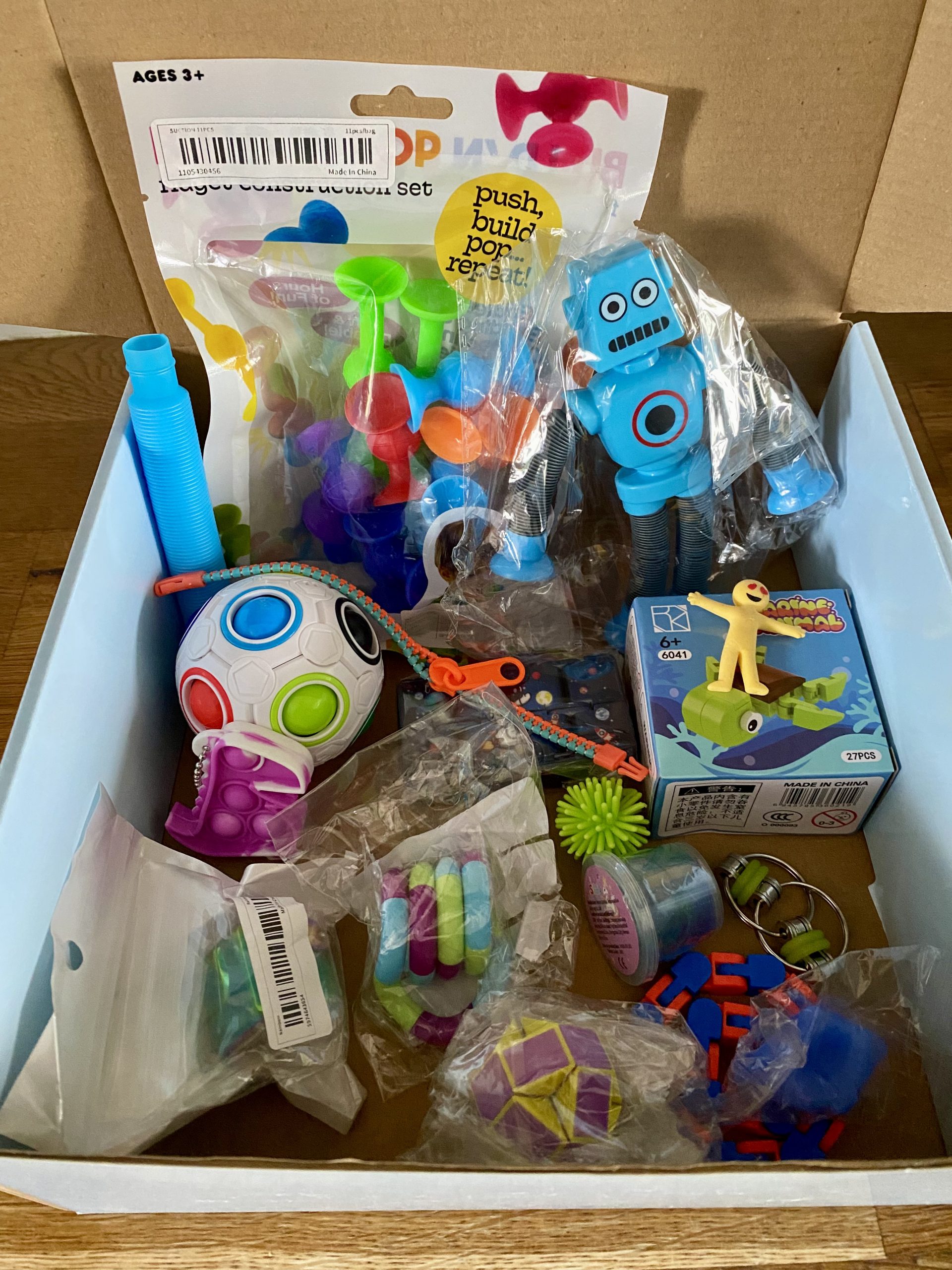 Sensory Fidget Toy Set / Box of 17 Pieces including spinning metal cube (normally £10 on its own).